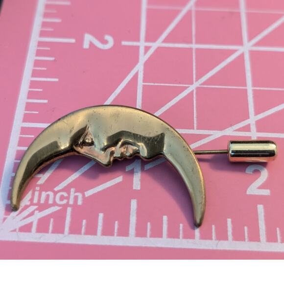 Vintage Gold Tone Moon Face Stick Pin - Picture 3 of 4